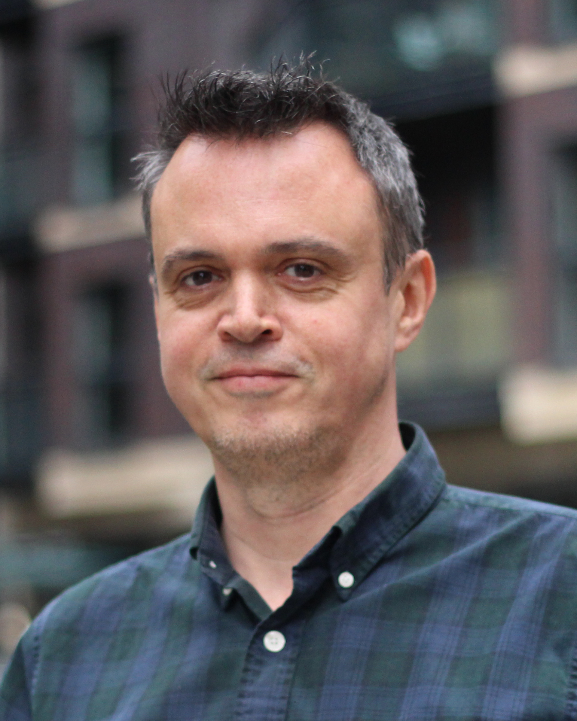 DS Introducing – Design Director 1